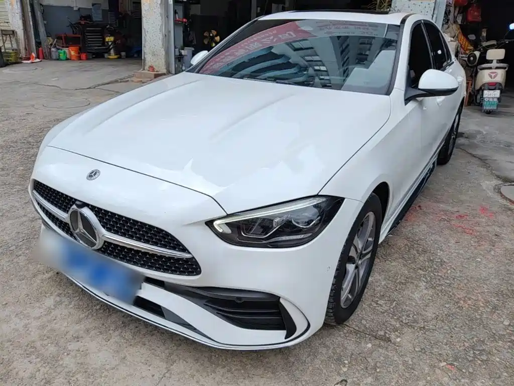 Mercedes-Benz C-Class 2022