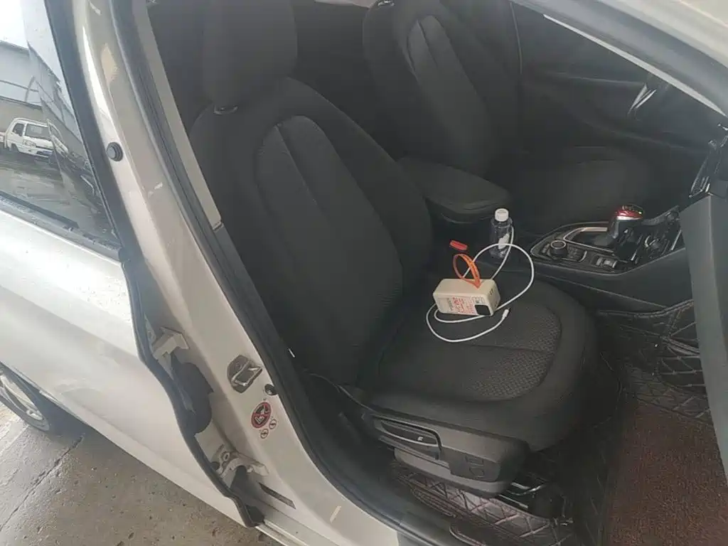 BMW 2 Series Active Tourer — миниатюра 25