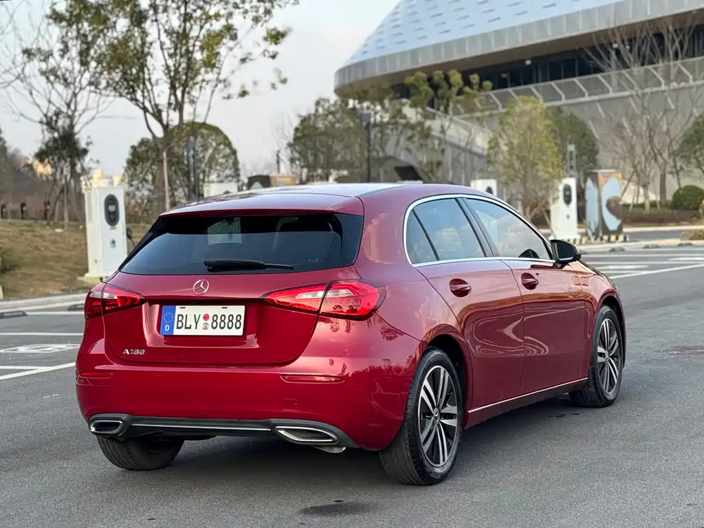 MERCEDES-BENZ A CLASS