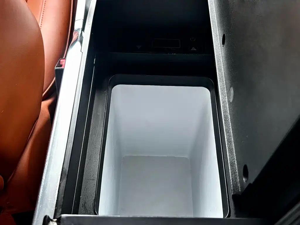 Mercedes-Benz Vito — миниатюра 12
