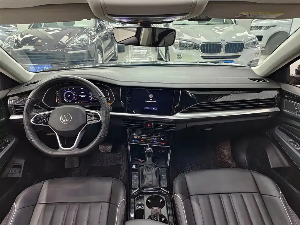 VOLKSWAGEN PASSAT NEW ENERGY