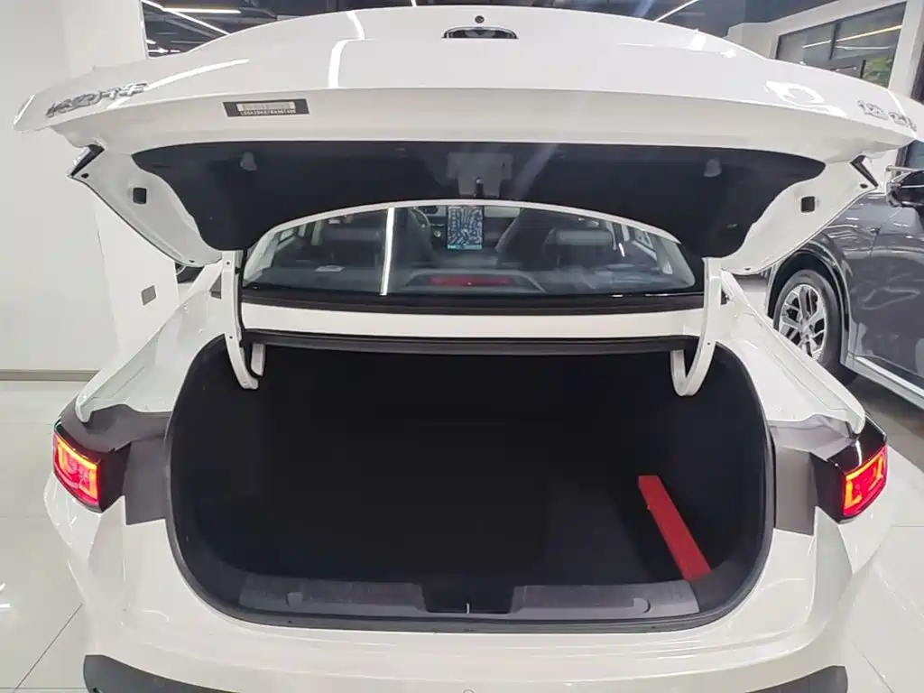 Changan Eado — миниатюра 19