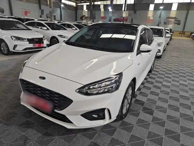 FORD FOX 2022