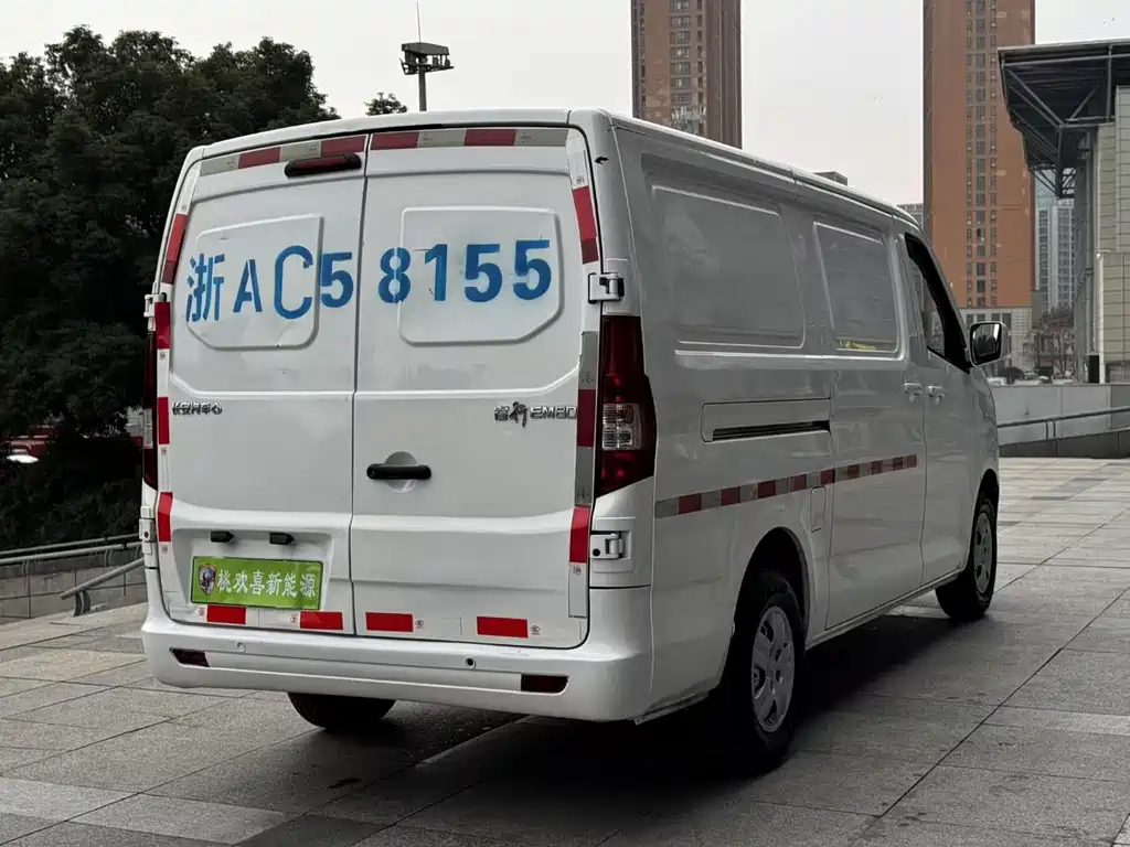 CHANGAN CHANGAN RUIXING EM80