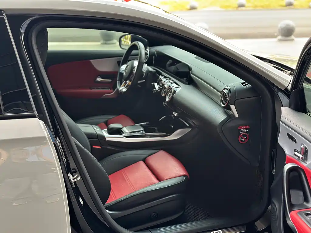 Mercedes-Benz A-Class AMG — миниатюра 14