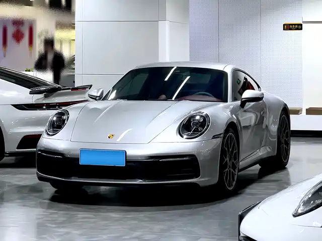 PORSCHE 911