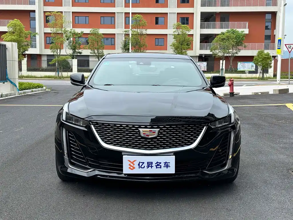 Cadillac CT5 2020 28T Fashion