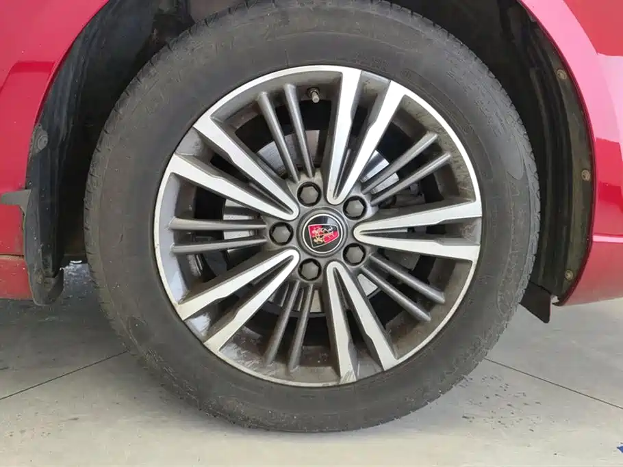Roewe i5 2019 1.5L MT 4G
