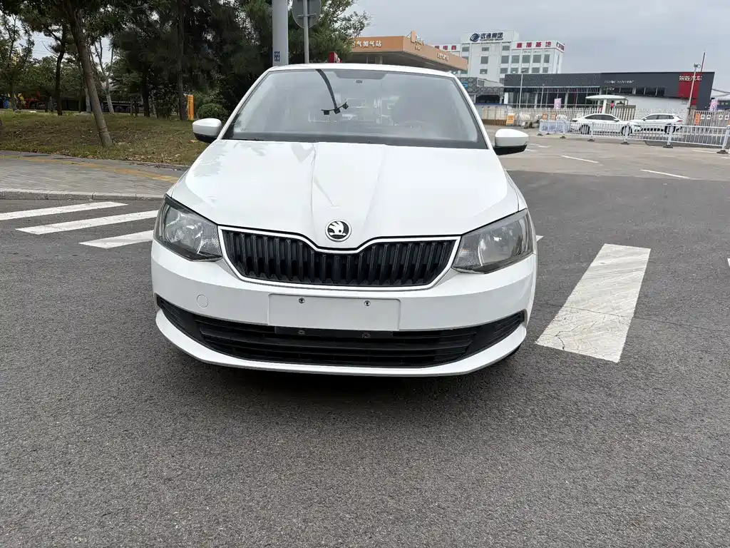 Skoda Fabia — миниатюра 2