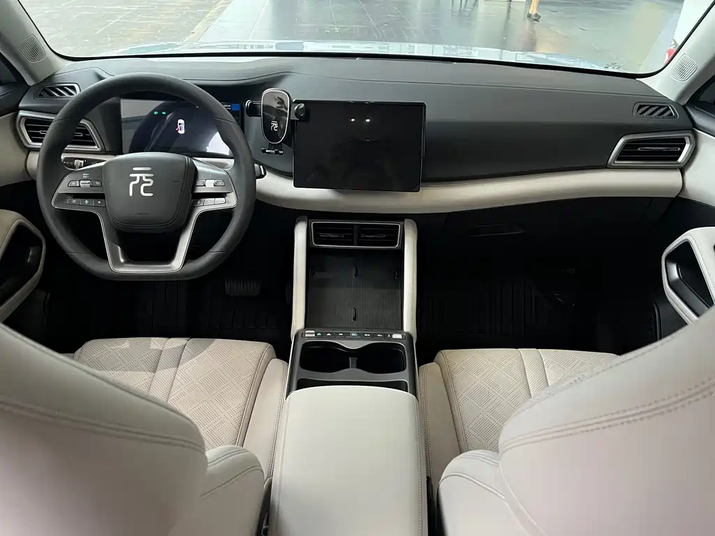 BYD Yuan UP — миниатюра 6