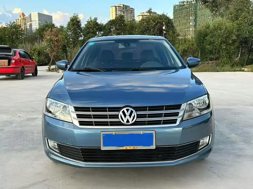 Volkswagen Lavida — миниатюра 2