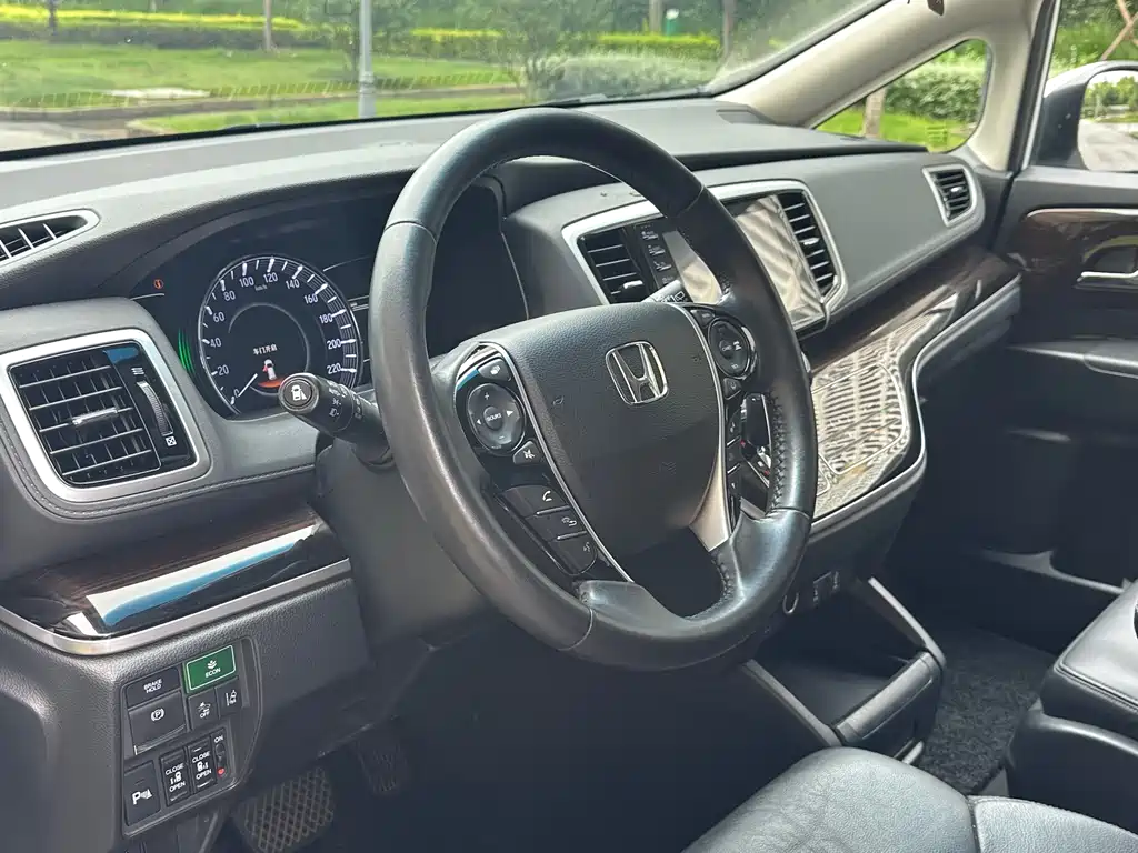 Honda Odyssey 2021 2.0L Premium