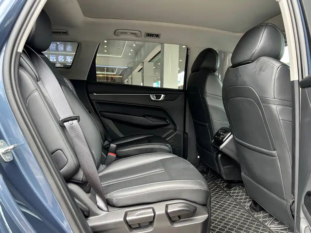 Wuling Victory — миниатюра 11