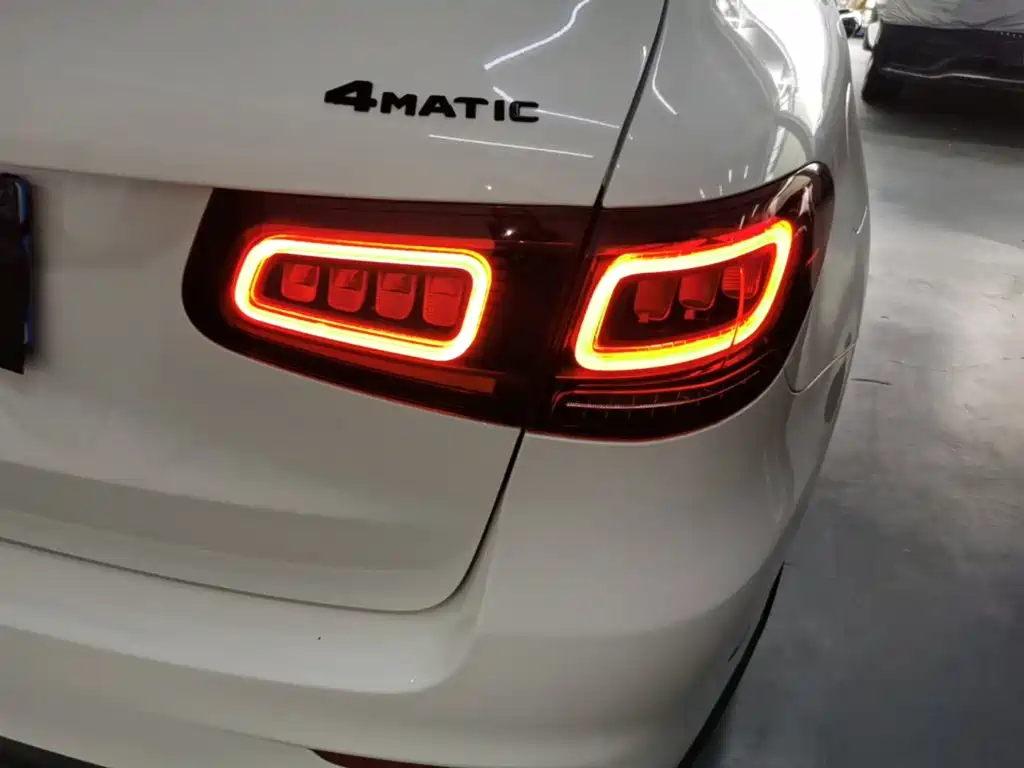 Mercedes-Benz GLC — миниатюра 8