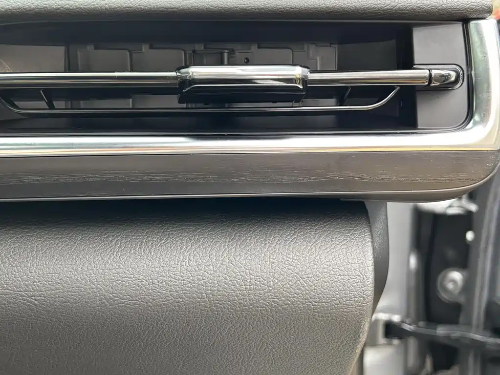 Cadillac CT6 — миниатюра 22
