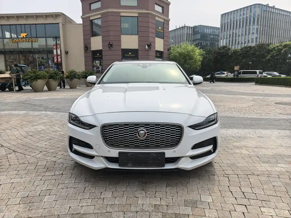 JAGUAR XEL