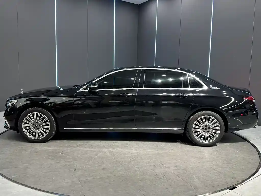 Mercedes-Benz E-Class E 2023 E 300 L Luxury