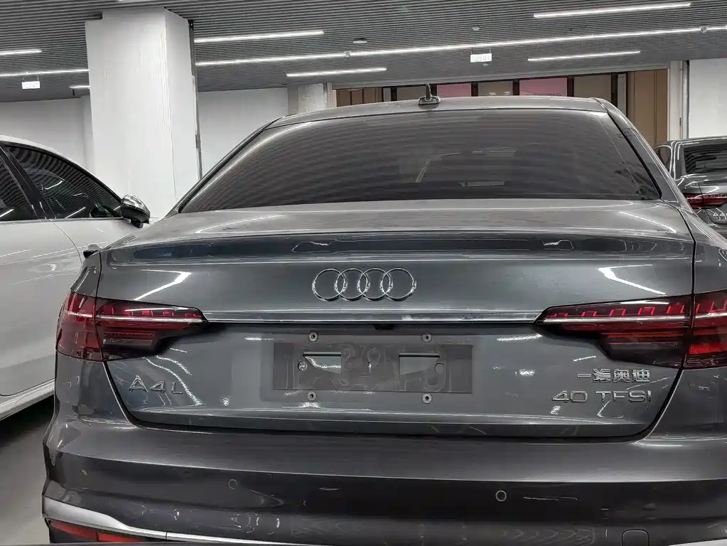 Audi A4L — миниатюра 10