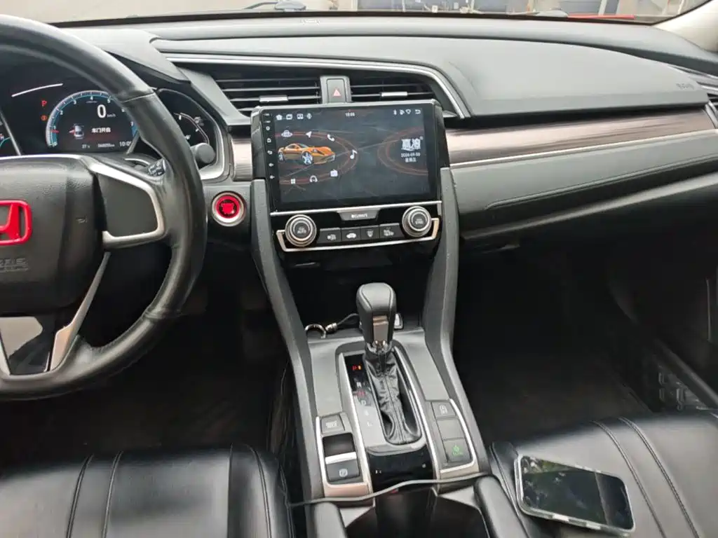 Honda Civic — миниатюра 13
