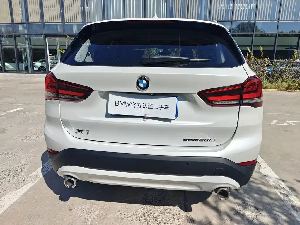 BMW X1 — миниатюра 9