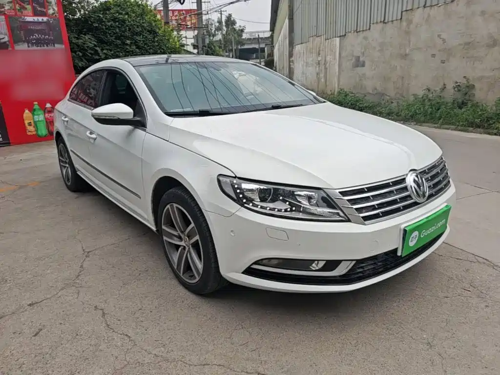 Volkswagen FAW - Passat CC CC 2015 2.0TSI Luxury
