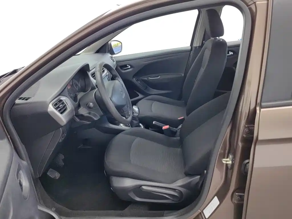Peugeot 301 — миниатюра 10