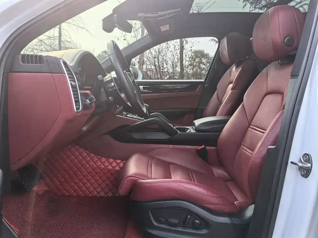 PORSCHE CAYENNE NEW ENERGY