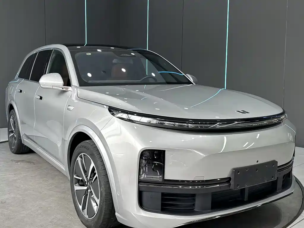 Li Auto L8 2024 Pro