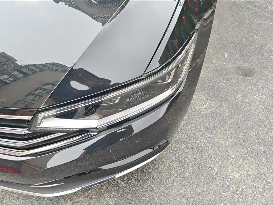 Volkswagen Magotan 2021 330TSI DSG 30