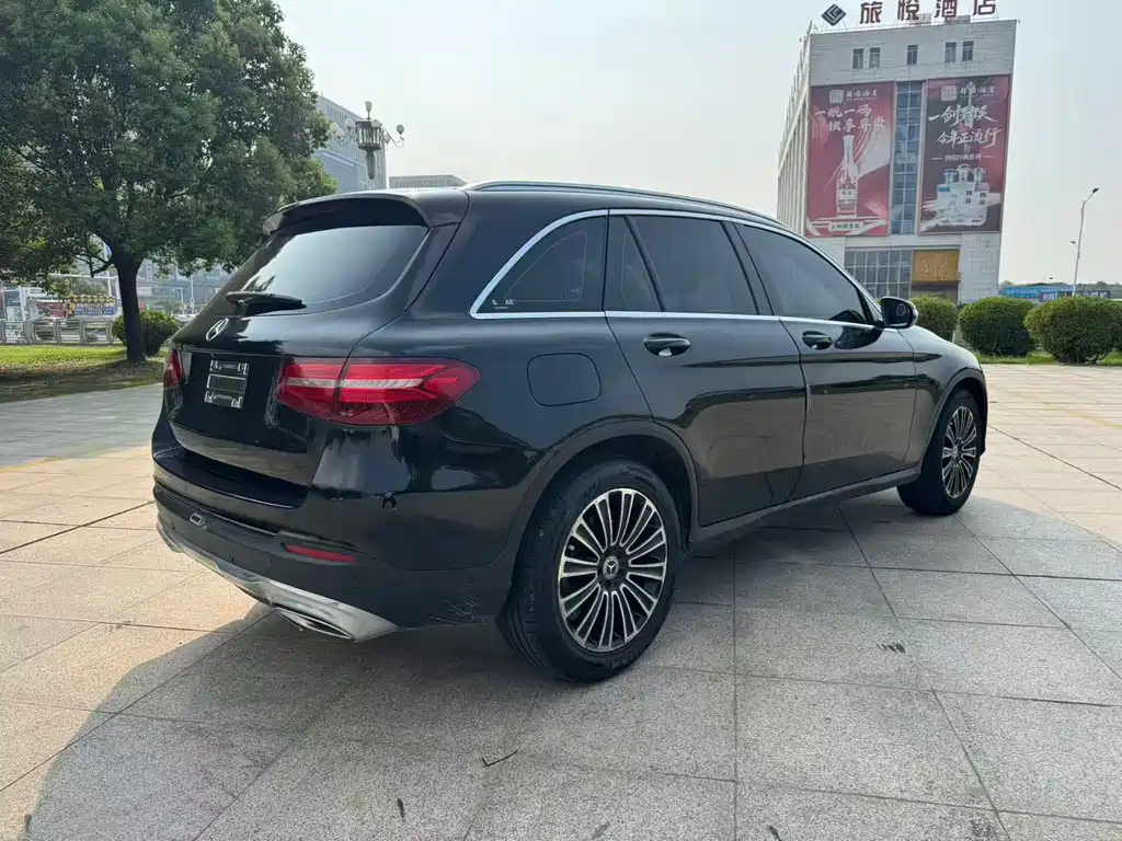 Mercedes-Benz GLC — миниатюра 7
