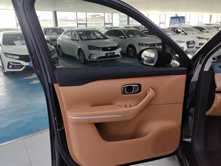 Leapmotor C16 2026 280 6 мест