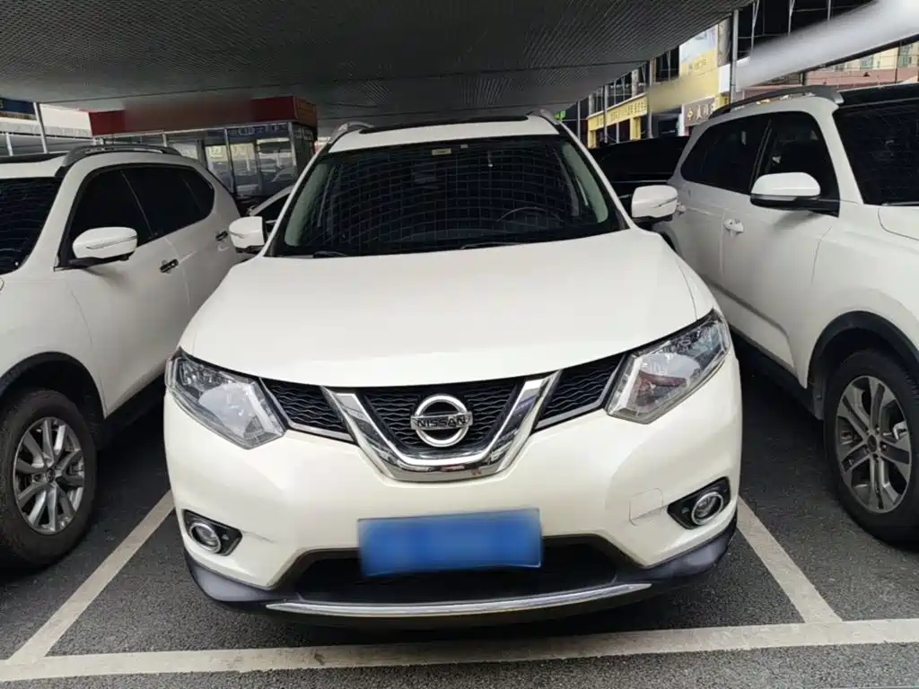 Nissan X-Trail 2014 2.0L CVT Comfort 2WD