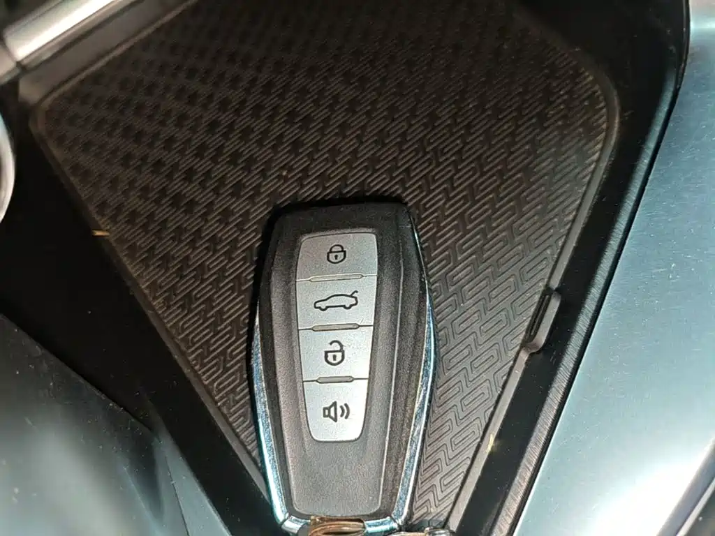 Geely Binrui — миниатюра 9