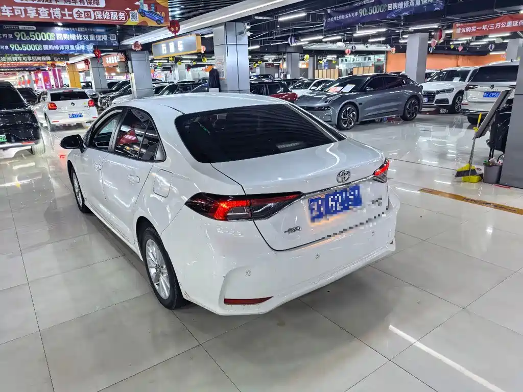 Toyota Corolla — миниатюра 9
