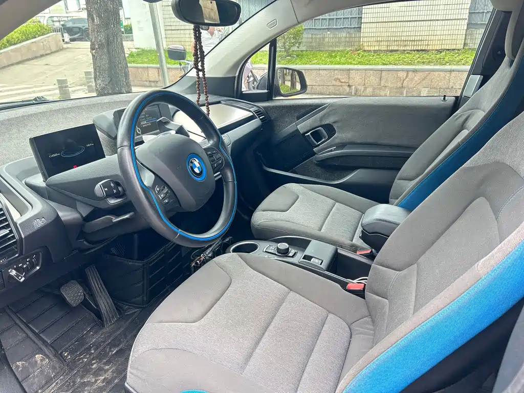BMW i3 (Import) — миниатюра 6