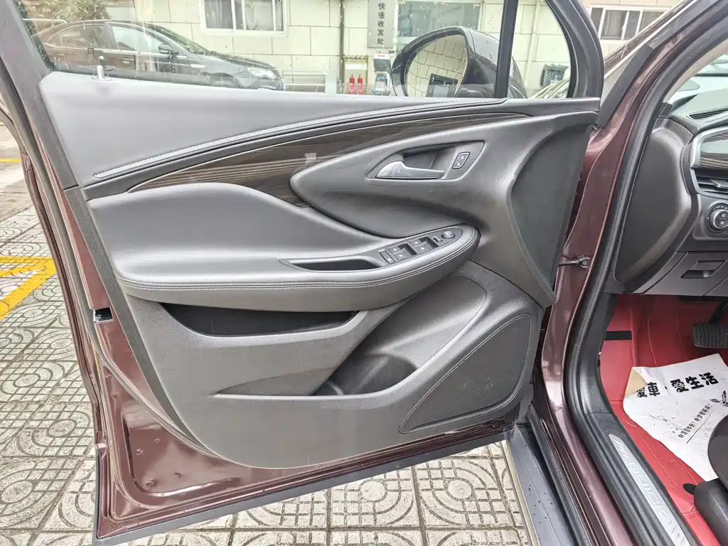 Buick Envision Plus — миниатюра 20