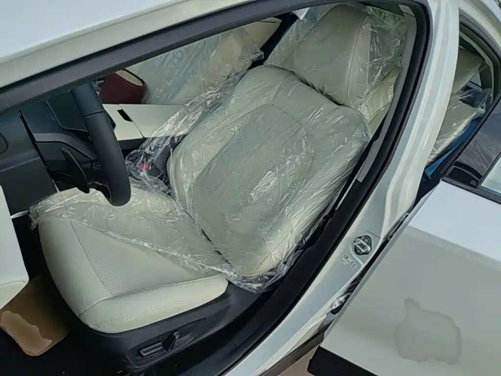 Toyota bZ5 — миниатюра 15