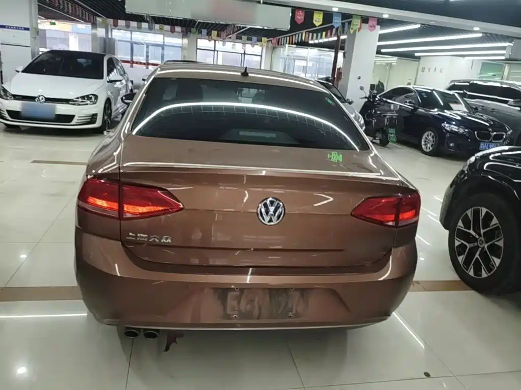Volkswagen Lamando — миниатюра 6