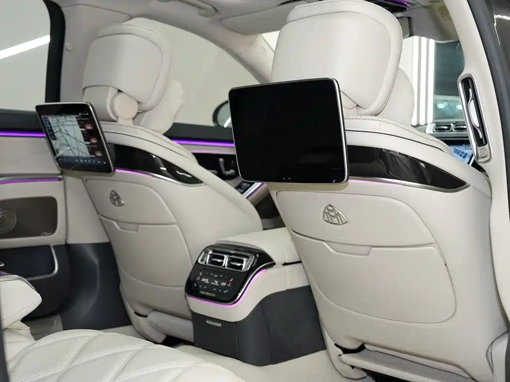 Mercedes-Benz S-Class — миниатюра 18