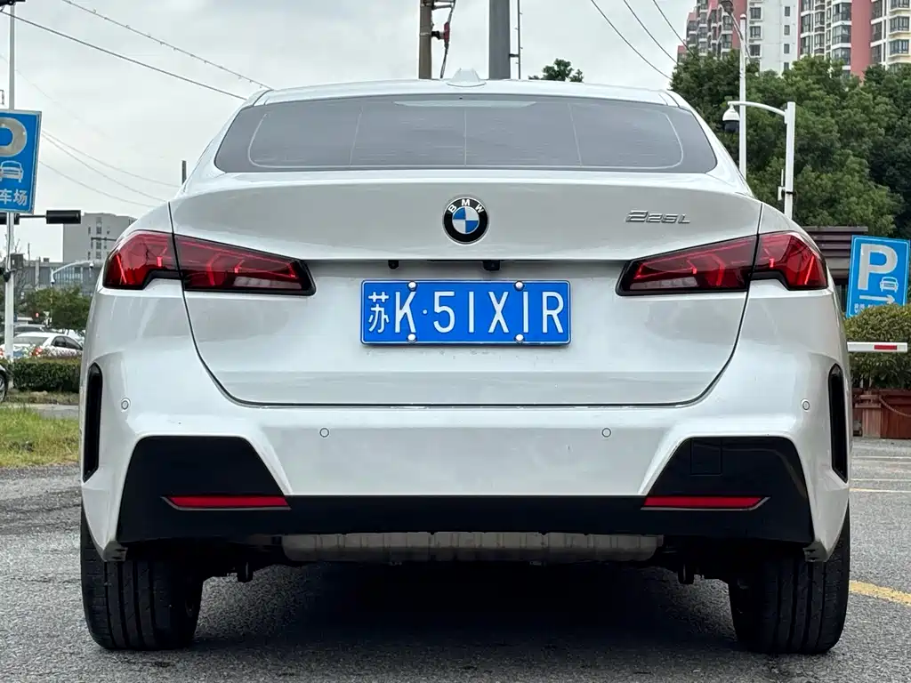 BMW 2 Series — миниатюра 8