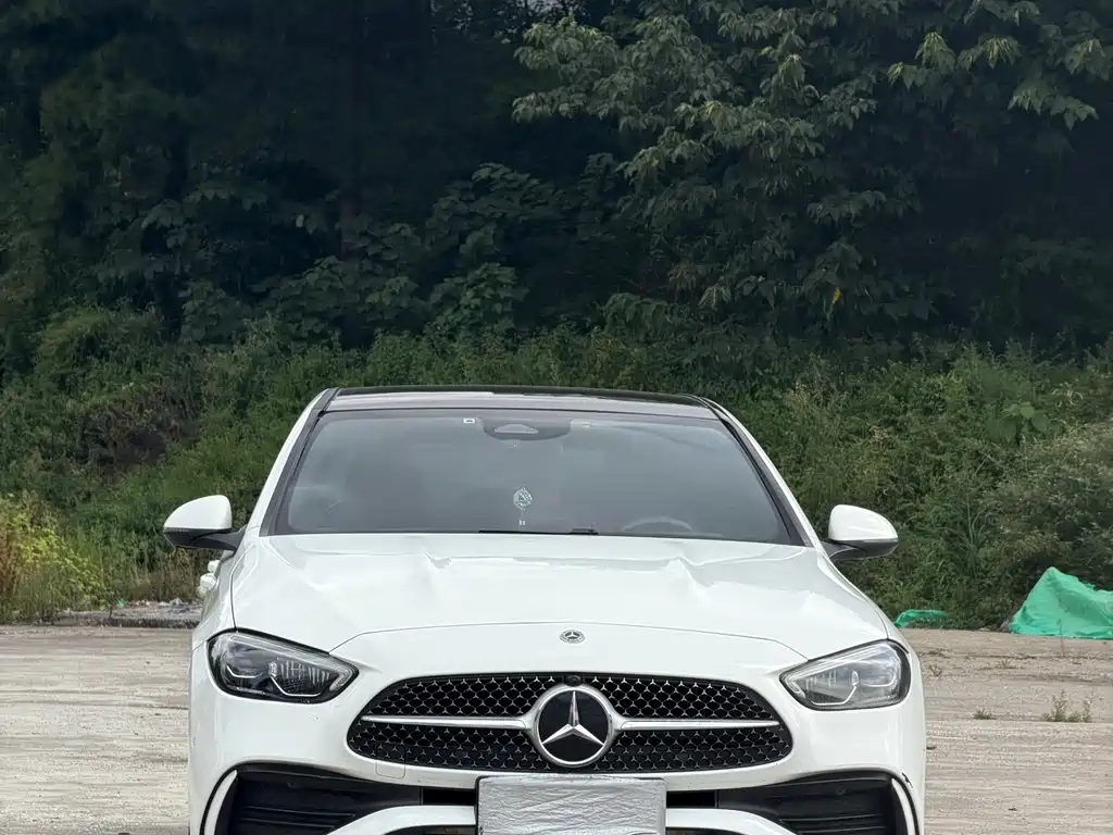 Mercedes-Benz C-Class — миниатюра 2