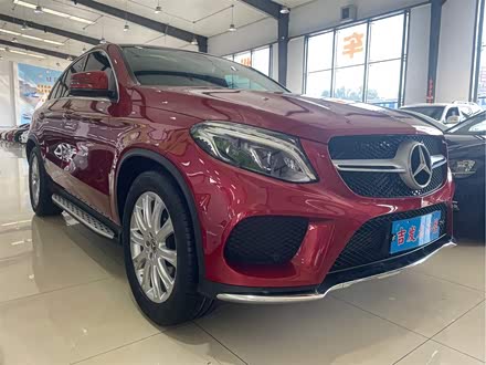奔驰GLE轿跑 2017款 GLE 320 4MATIC 轿跑SUV
