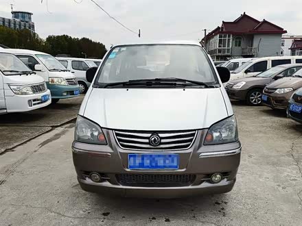 菱智 2012款 M5 Q3 2.0L 7座长轴标准版