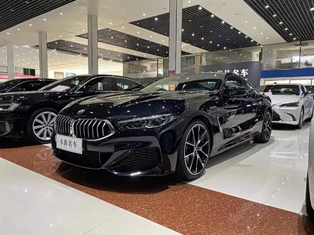 宝马8系 2019款 840i 双门轿跑车 M运动套装