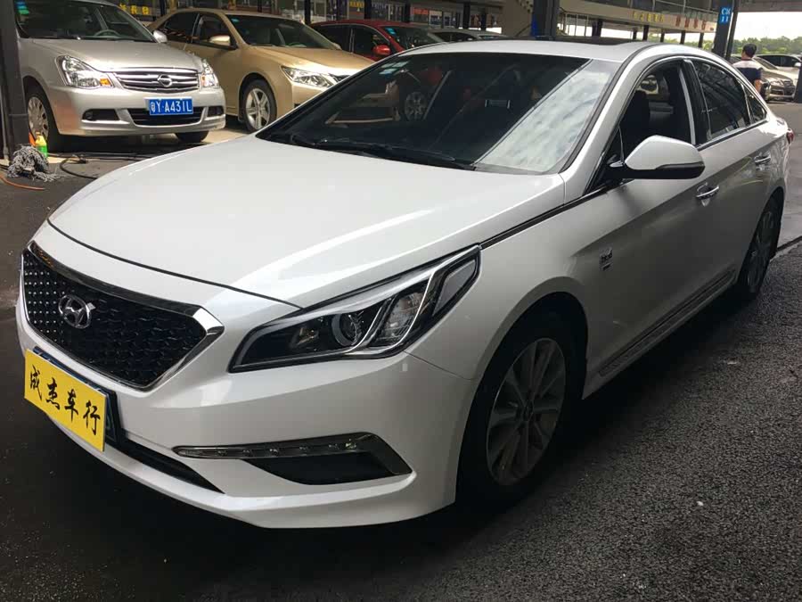 第九代索纳塔 2015款 1.6tgdi 双离合 gls 智能型