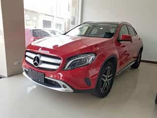 【郑州二手奔驰GLA 2015款 GLA 200 时尚型】