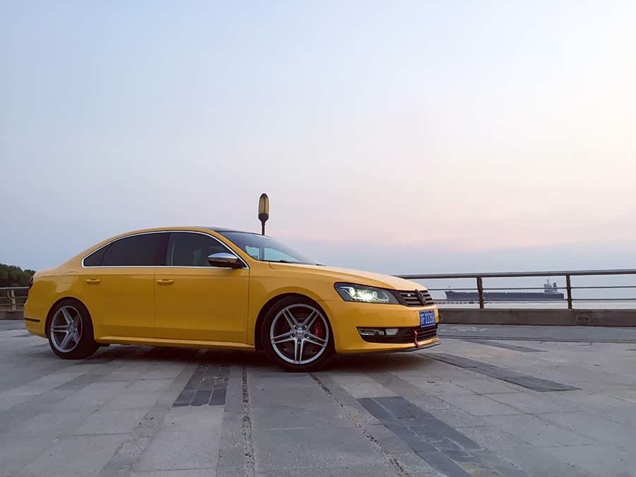 改了全车黄色改色贴