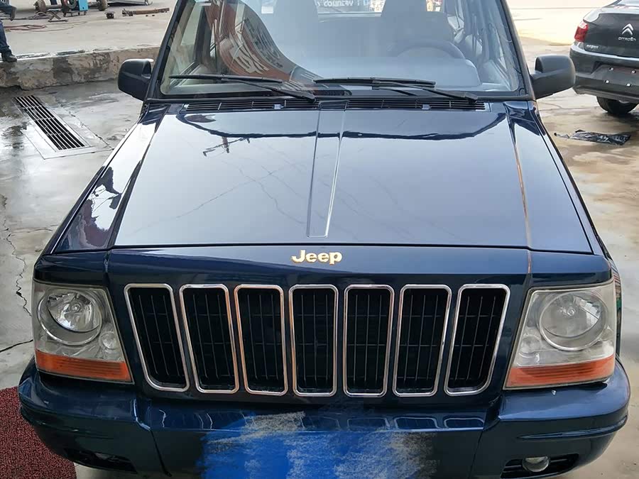 北京jeep 03款 2.5l 两驱