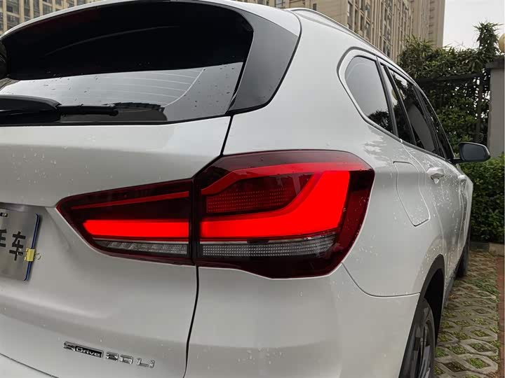 宝马x1 2021款 sdrive20li 时尚型