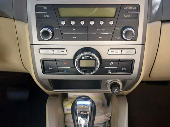 中华骏捷cross2009款 1.6l 自动豪华型